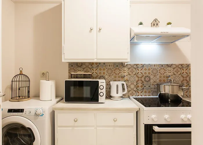 Syntagma 3 Bedroom Sweet And Practical Apartment