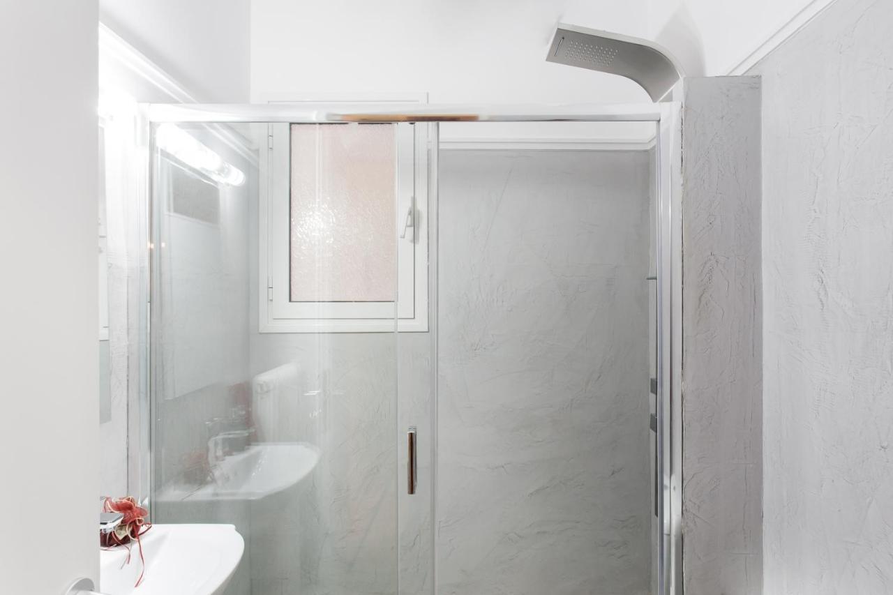 Syntagma 3 Bedroom Sweet And Practical Athen