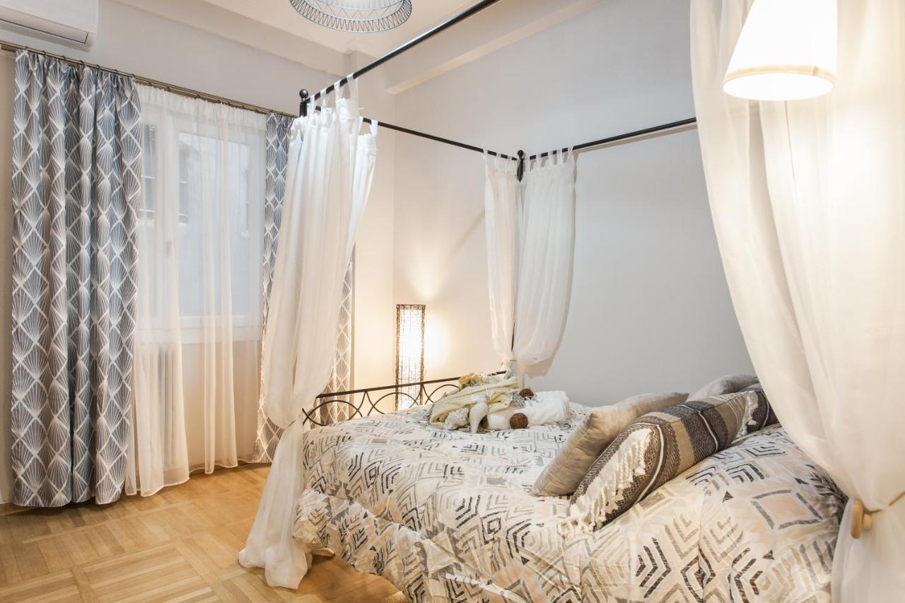 Syntagma 3 Bedroom Sweet And Practical Apartment Athen