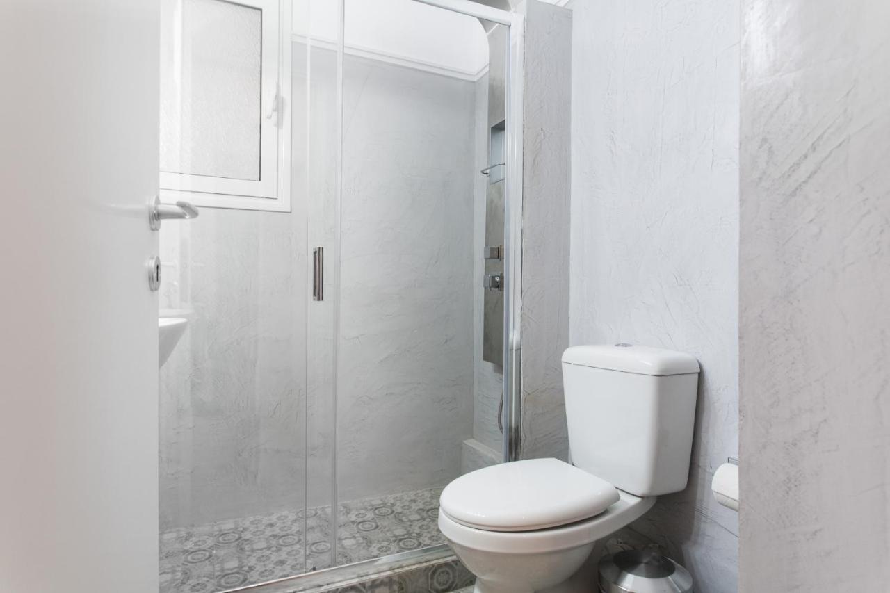 Apartment Syntagma 3 Bedroom Sweet And Practical