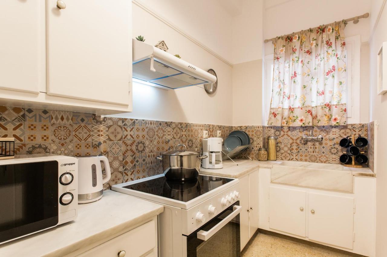 Syntagma 3 Bedroom Sweet And Practical * Atina